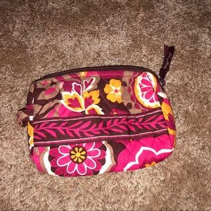 Cosmetic bag